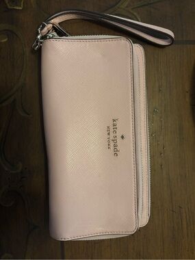 kate spade Blush Pink Saffiano Wristlet Wallet